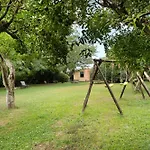 Flegrea House * Ποτσουόλι