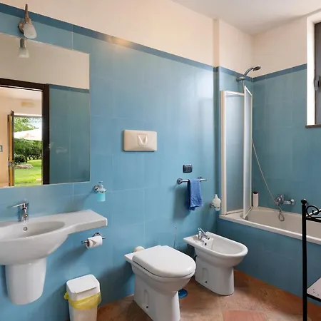 Flegrea House Villa *